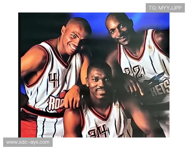 巴克利太阳时代：全新新闻视角引领行业变革