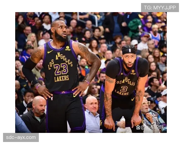 戴维斯战术价值提升,助力球队在赛季中向冠军发起冲击 戴维斯战术价值提升,助力球队在赛季中向冠军发起冲击