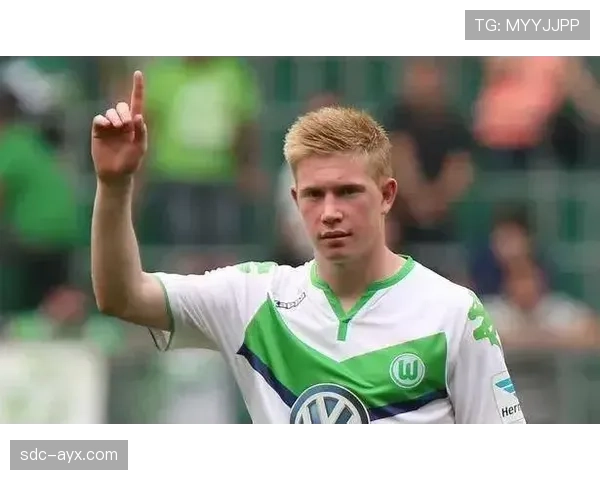 德布劳内连续赛季表现解析:稳定性是否领先同代中场 德布劳内连续赛季表现解析:稳定性是否领先同代中场